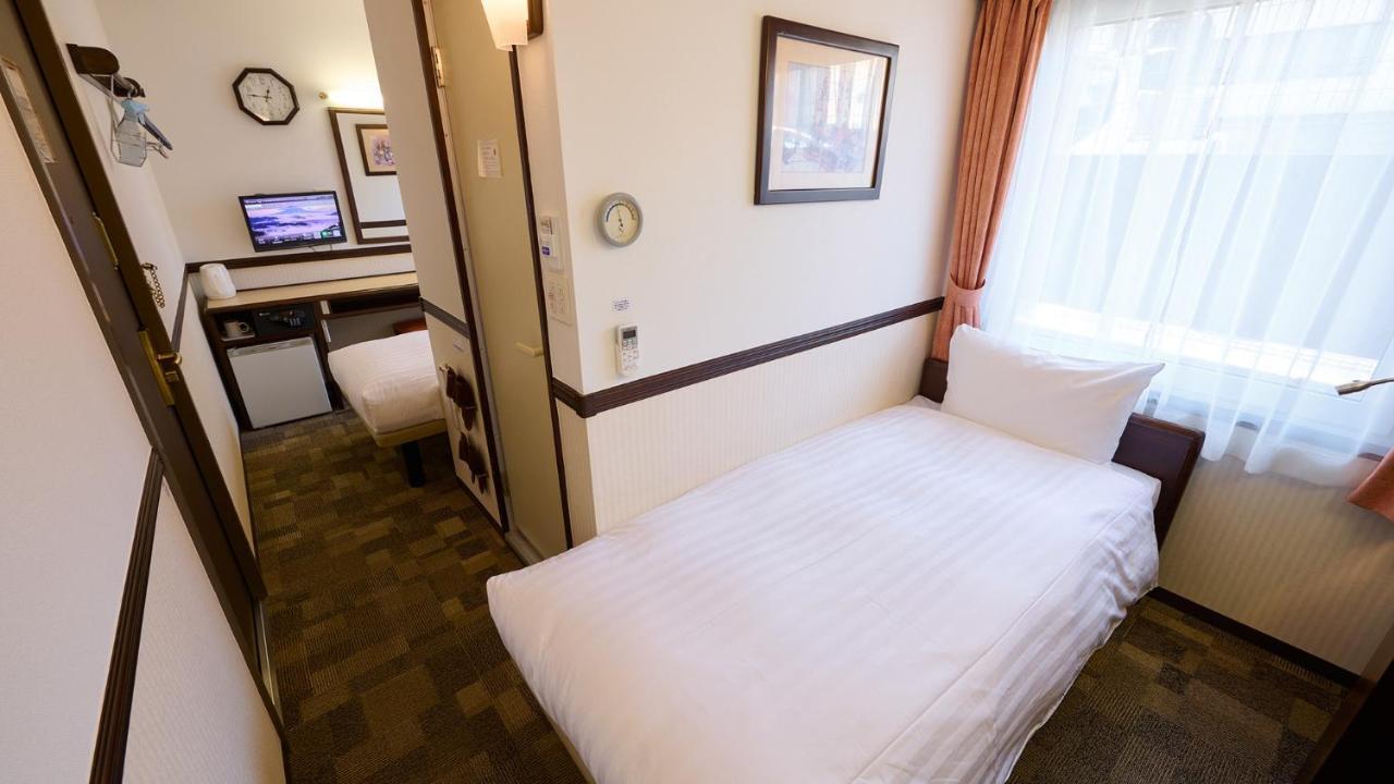 Toyoko Inn Tokyo Akigawa-eki Kita-guchi Akiruno Exterior foto