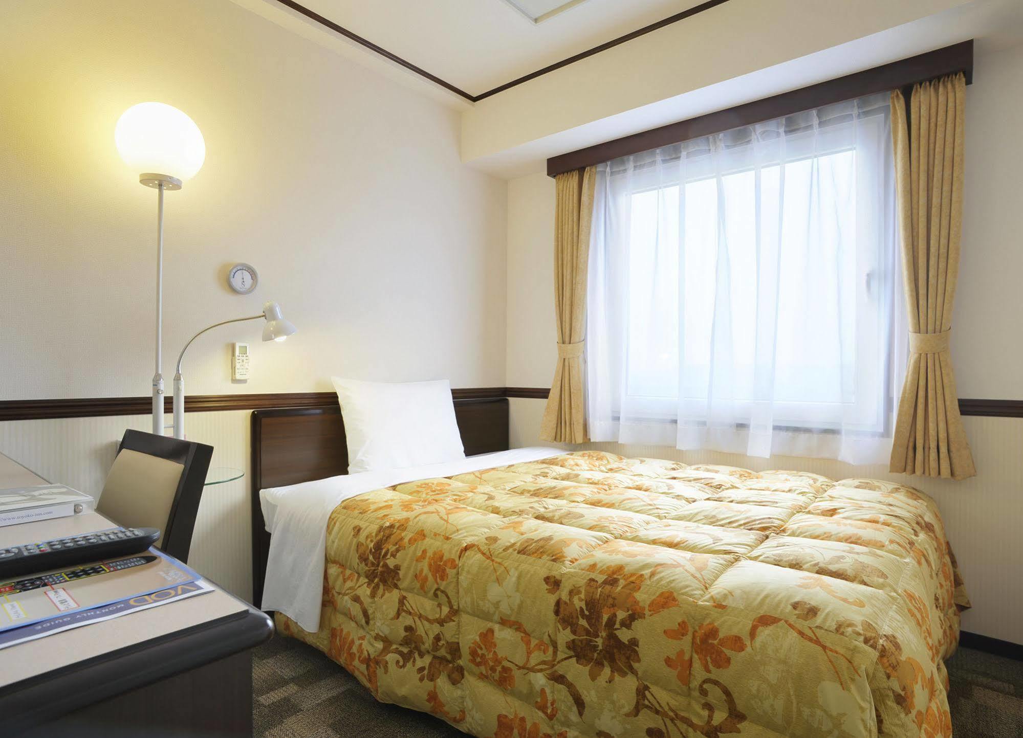 Toyoko Inn Tokyo Akigawa-eki Kita-guchi Akiruno Exterior foto