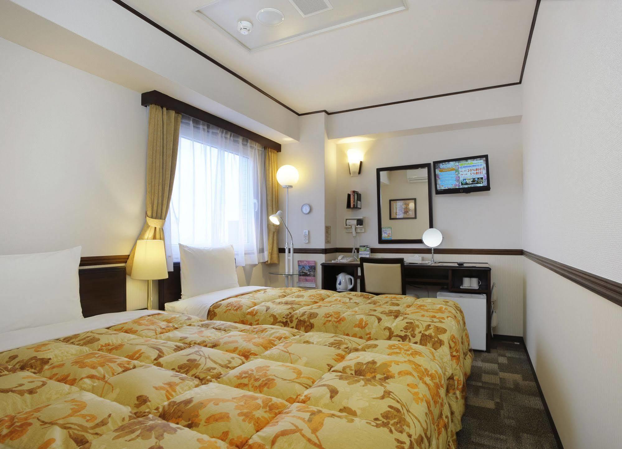Toyoko Inn Tokyo Akigawa-eki Kita-guchi Akiruno Exterior foto